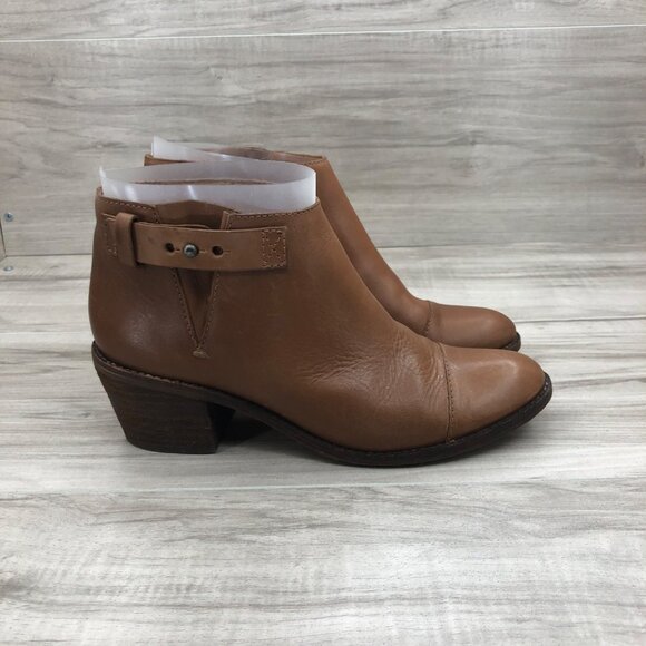 Madewell Ankle boots Womens 6 Brown Leather Slip On Side Snap Cap Toe Booties - Picture 1 of 13